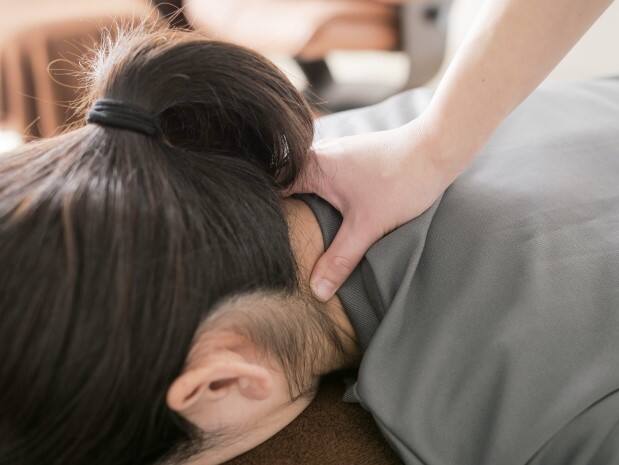 肩こり、首の痛みり、 茅ヶ崎、寒川、整体